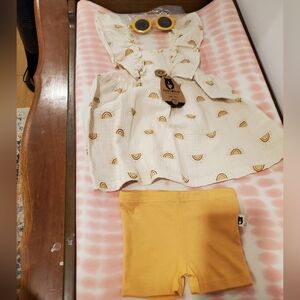NWT Rabbit + Bear 2t Yellow Sun Print Baby Dress with Shorts And Glasses
